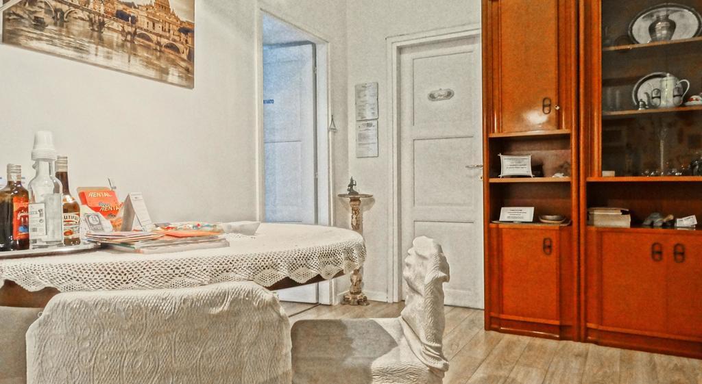 Nicole Rooms Rome Luaran gambar